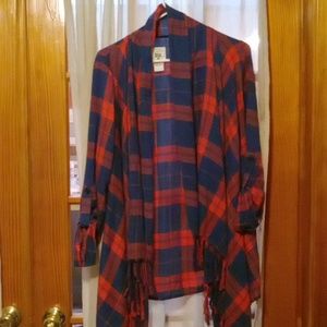 Billabong Plaid Open Shawl with Sleeves